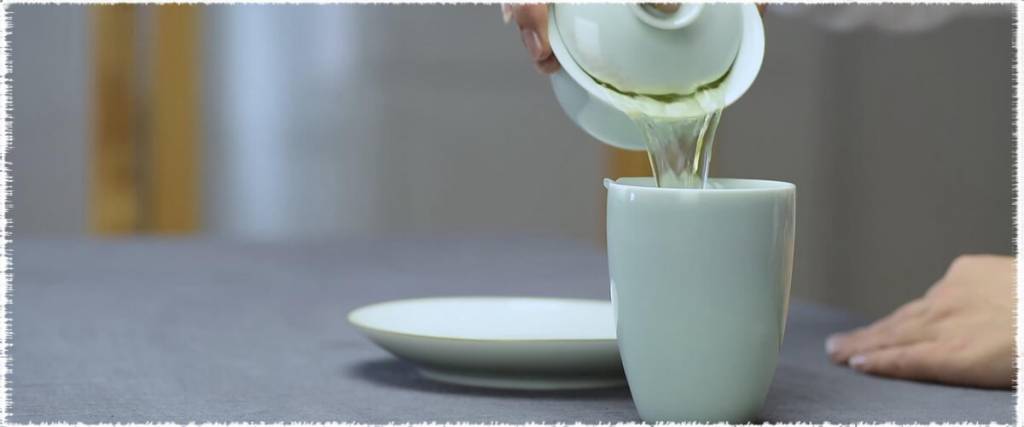 cách rót trà bằng chén khải